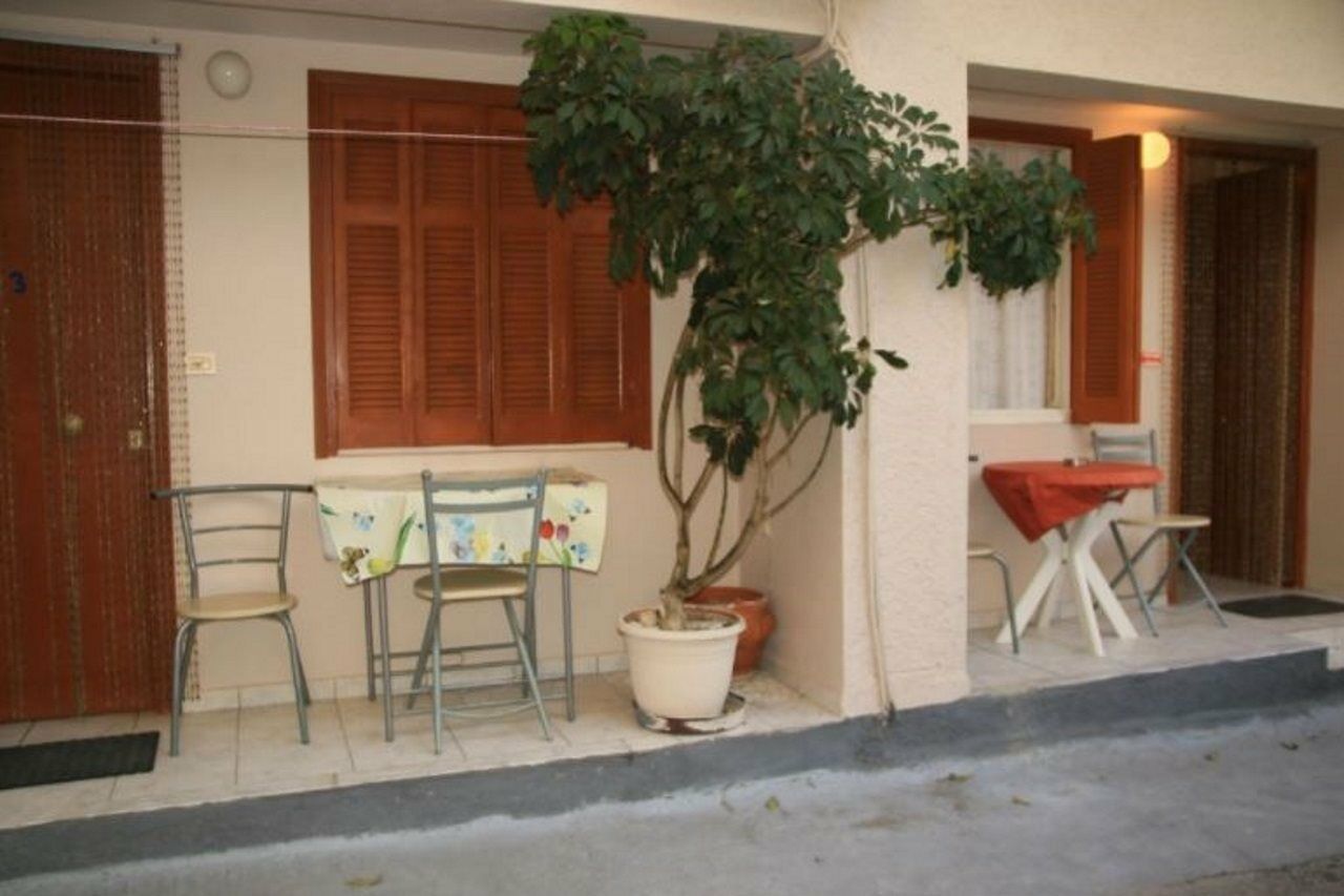 Elpida Studios Parga Buitenkant foto